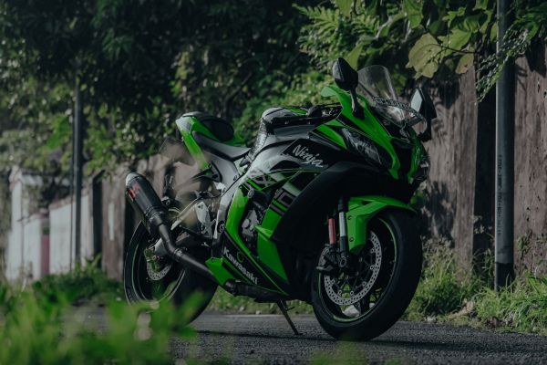Découvrez le Kawasaki Ninja ZX-14R : Analysis approfondie et présentation exclusive